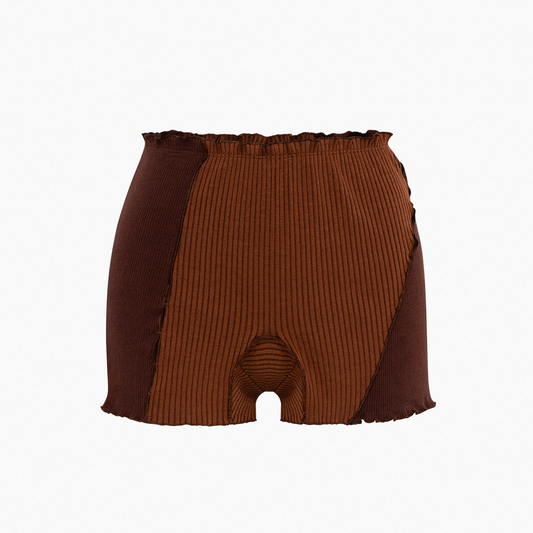 Shorts in Brown