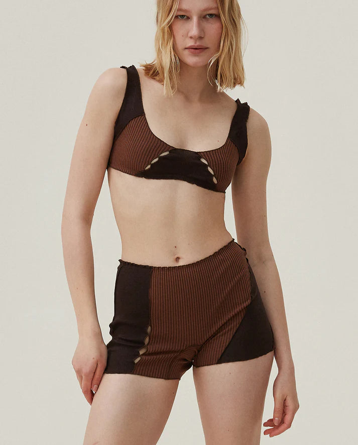 Shorts in Brown