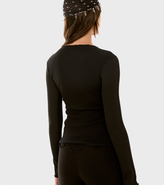 Long-Sleeve with Draping in Black