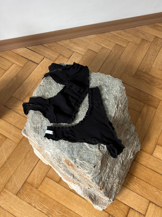 Iconic Top in Black