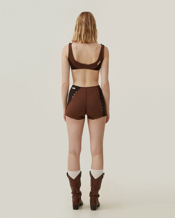 Shorts in Brown