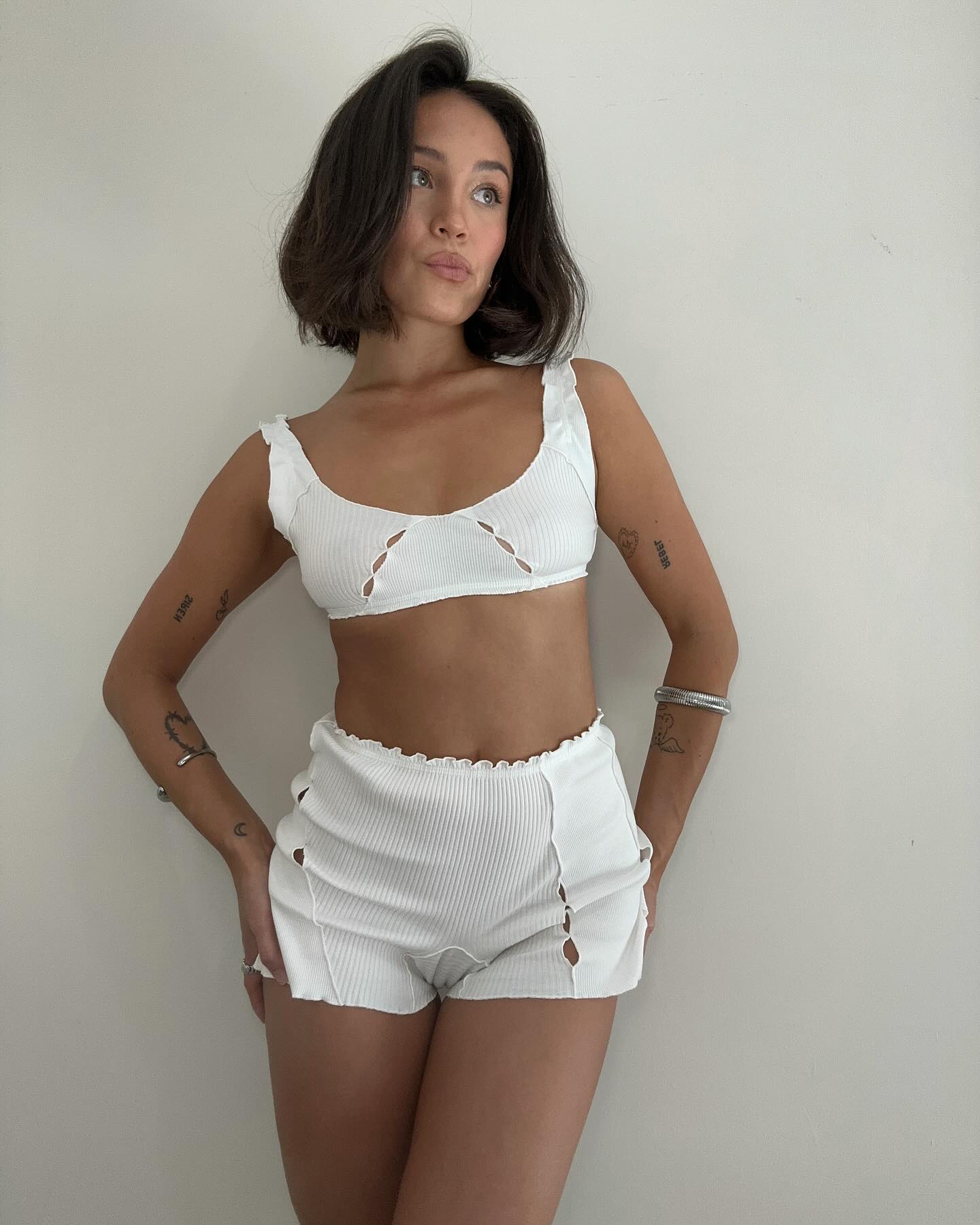 Shorts in White