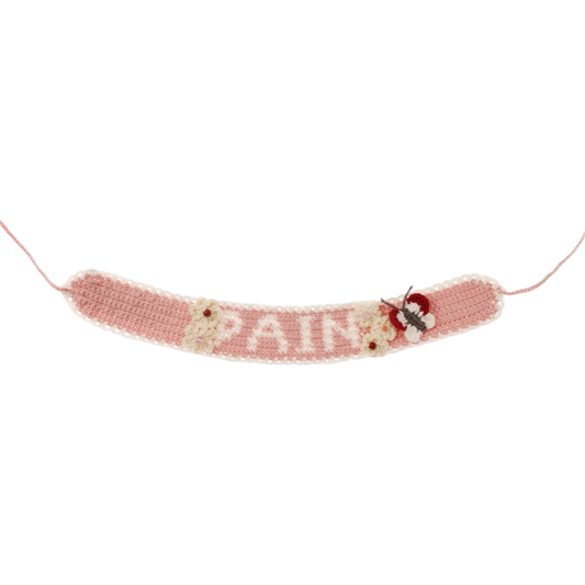Knitted Necklace Pain